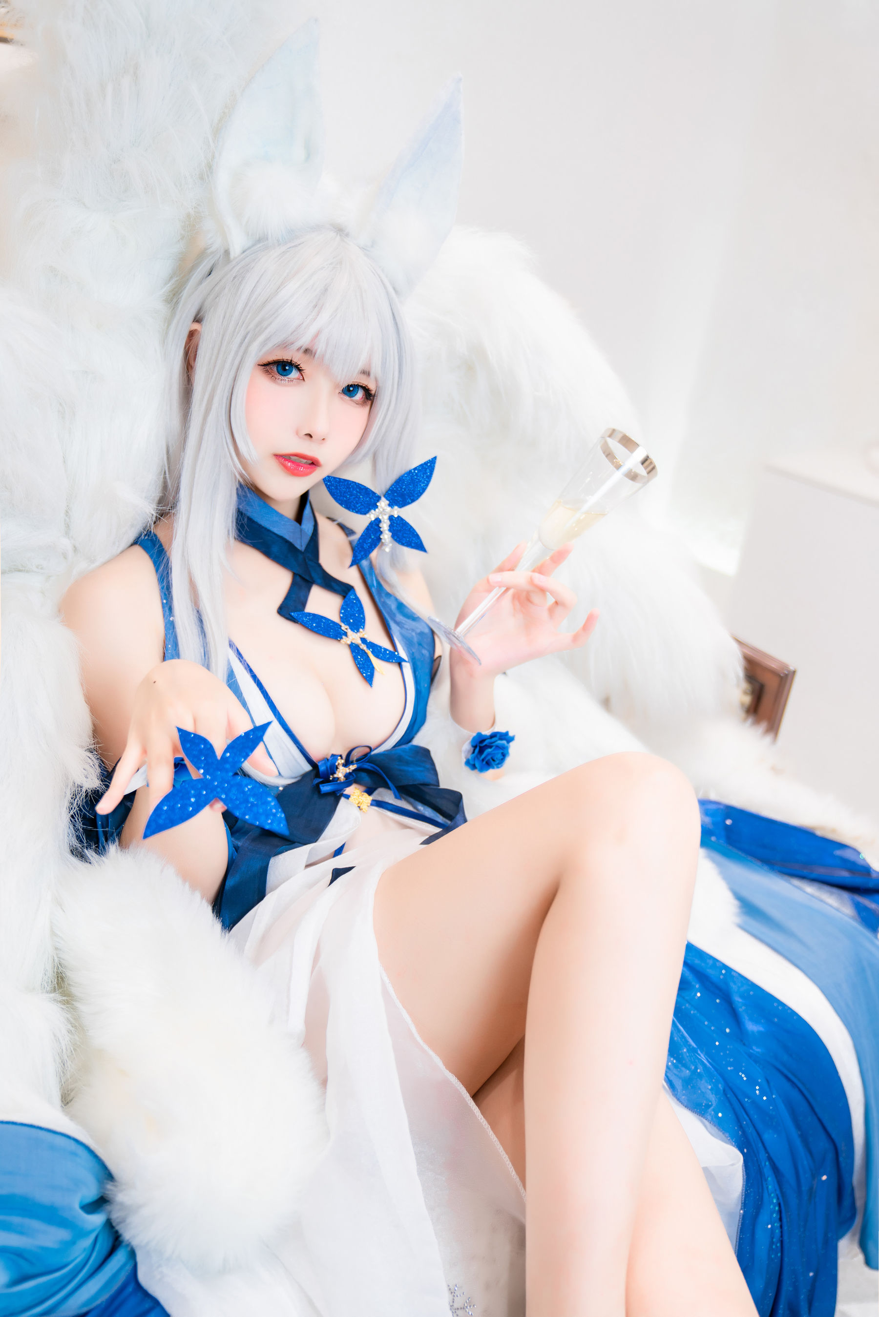 [COS写真]微博妹子Momoko葵葵–信浓礼服插图5